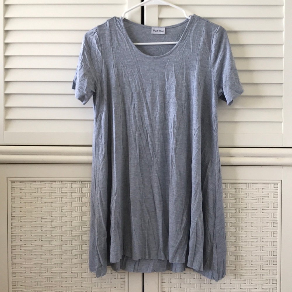 Brigitte Bailey t shirt small shirt sleeve